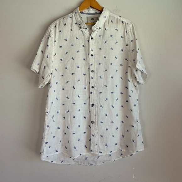 Report Collection Other - Report Collection Mens 100% linen Short Sleeve Shirt Size XL Lobster Resort